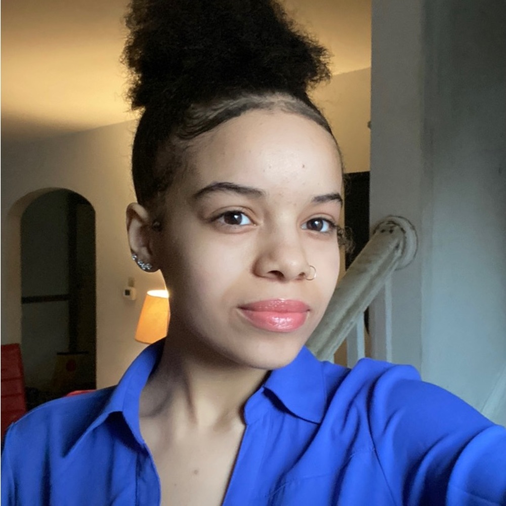 Meet your Posher, Marissa